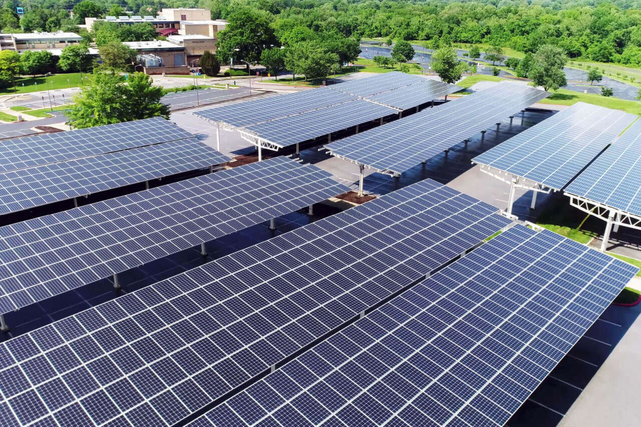 Why Commercial Solar Panels Are the Best Investment for You