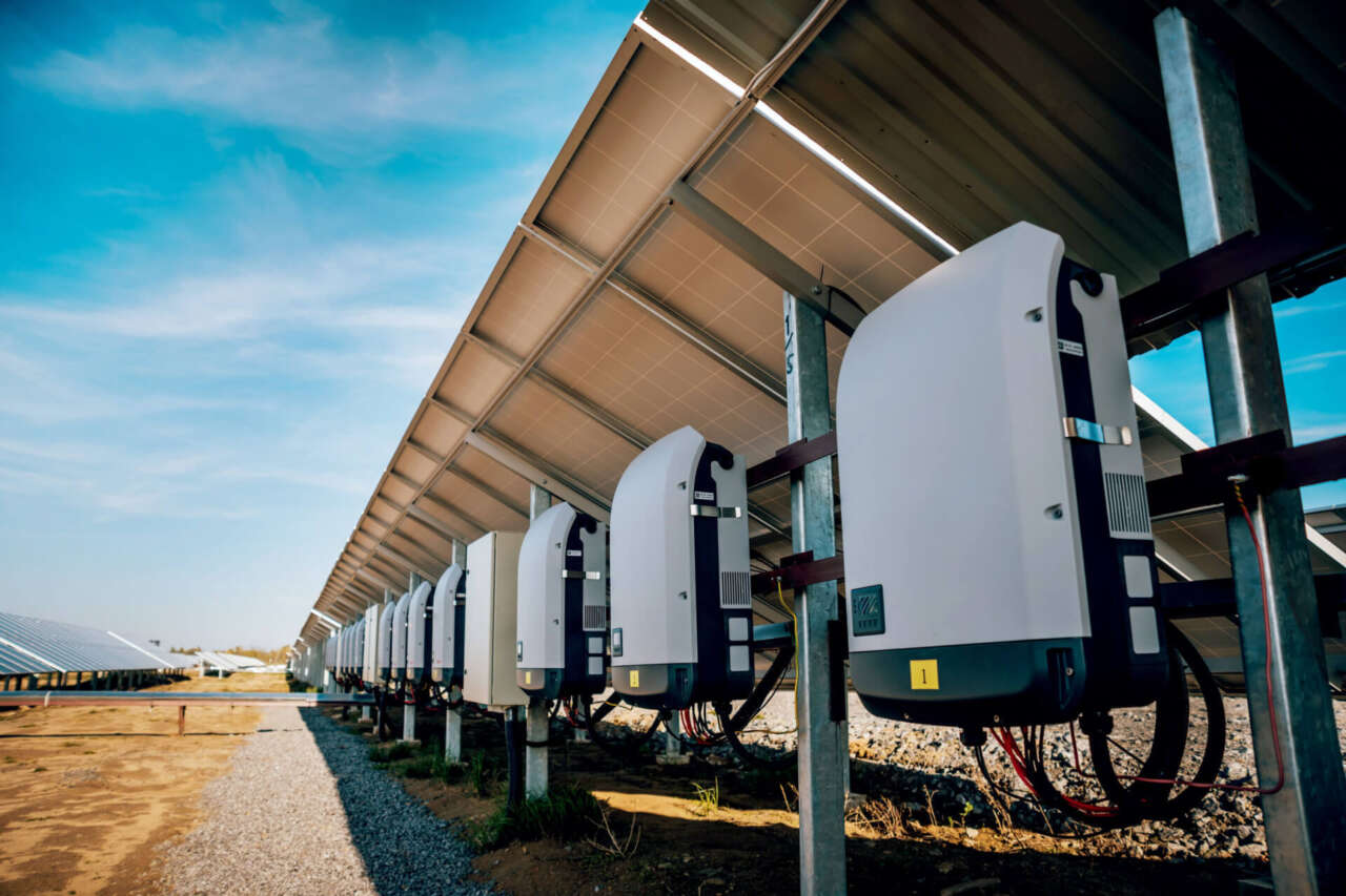 How to Choose the Best Solar Batteries for Energy Storage