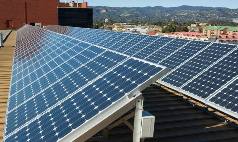 How to determine the best solar panel orientation for your property